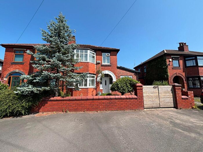 4 Bedroom Semi-Detached House For Sale In Manchester Road, Swinton, M27