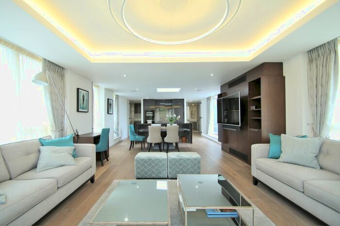 3 Bedroom Flat To Rent In Farm Lane, The Landau, Fulham, London, SW6