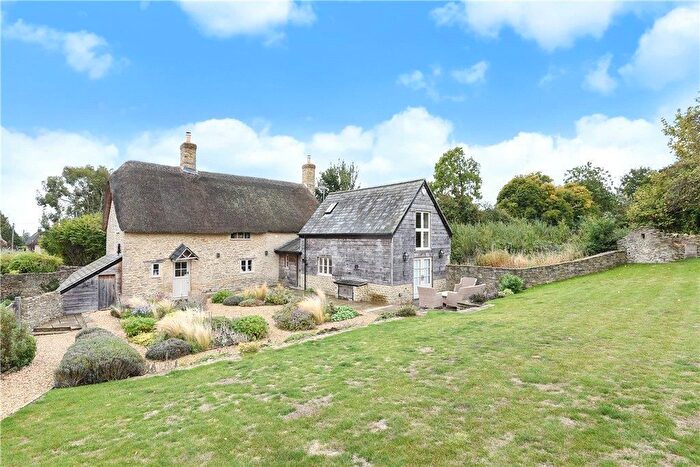 4 Bedroom Detached House For Sale In Spring Lane, Longburton, Sherborne, DT9