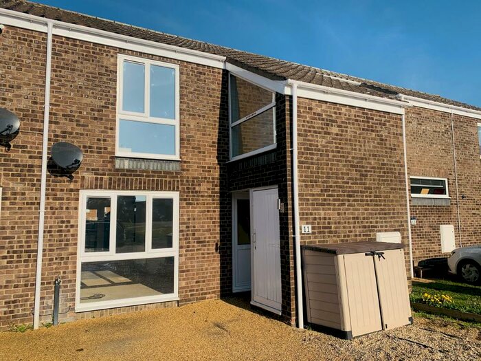 2 Bedroom House To Rent In Maple Close, Raf Lakenheath, Brandon, IP27