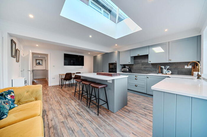 4 Bedroom Semi-Detached House For Sale In Northerns Close, North Witham, Grantham, NG33