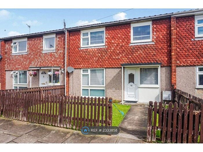 3 Bedroom Terraced House To Rent In Winceby Avenue, Grimsby, DN31