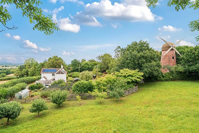 4 Bedroom Detached House For Sale In Windmill Hill, Ashill, Ilminster, TA19