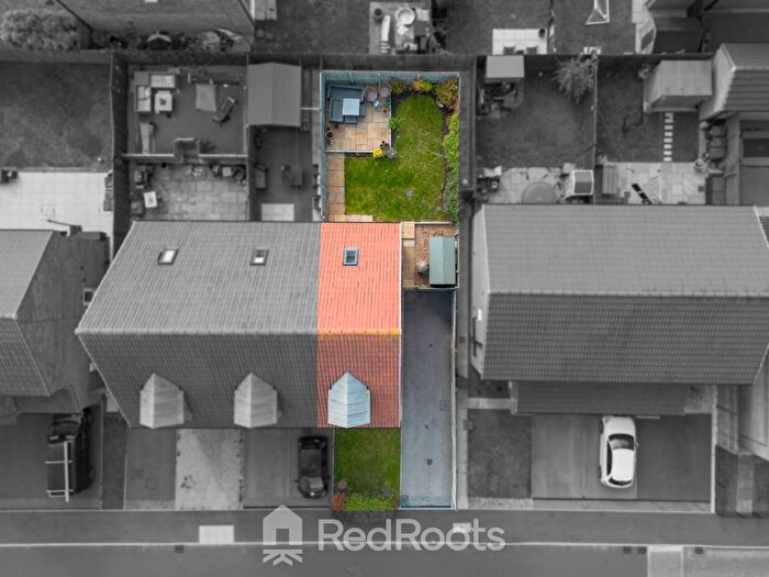 3 Bedroom End Of Terrace House For Sale In Dominion Road, Doncaster, DN5