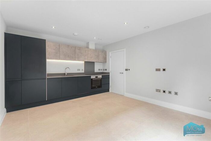 1 Bedroom Flat To Rent In Crouch End Hill, Crouch End, London, N8