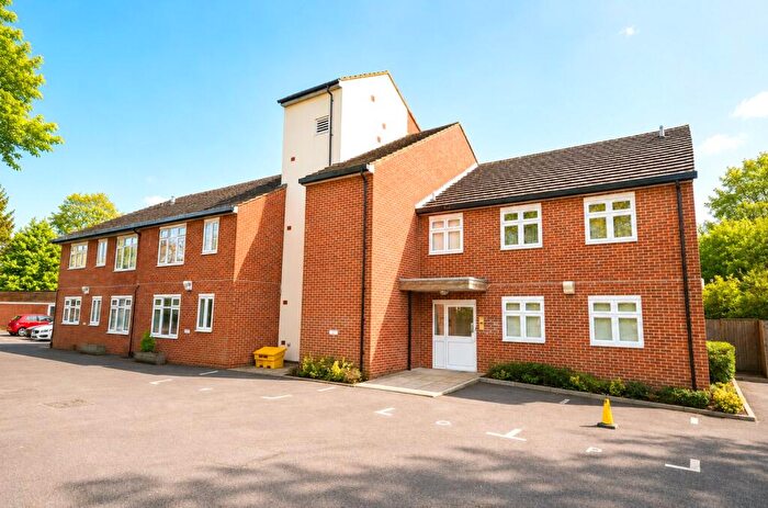 1 Bedroom Apartment To Rent In Whitebines, The Fairfield, Farnham, Surrey, GU9
