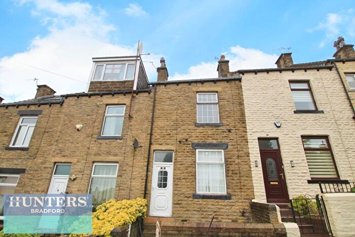 3 Bedroom Terraced House To Rent In Airedale Crescent, Bradford, West Yorkshire, BD3