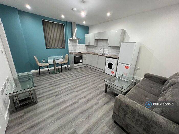 1 Bedroom Flat To Rent In Chestergate, Stockport, SK1