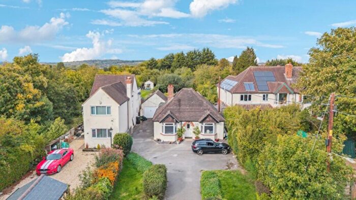 3 Bedroom Detached Bungalow For Sale In Cumnor, Oxford, OX2
