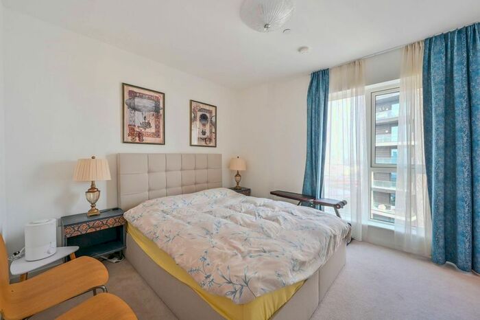 2 Bedroom Flat To Rent In Canning Town, Canning Town, London, E16