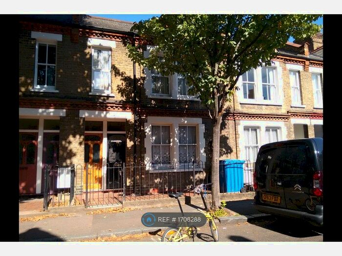 1 Bedroom Flat To Rent In Wooler Street, London, SE17