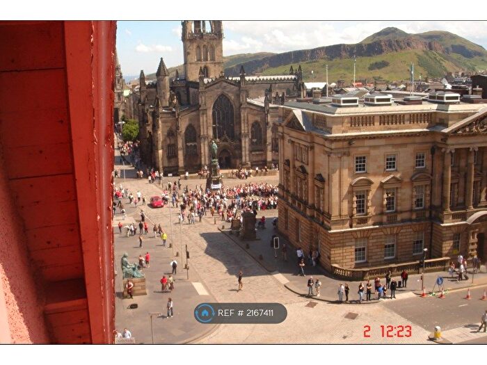 1 Bedroom Flat To Rent In Lawnmarket, Edinburgh, EH1