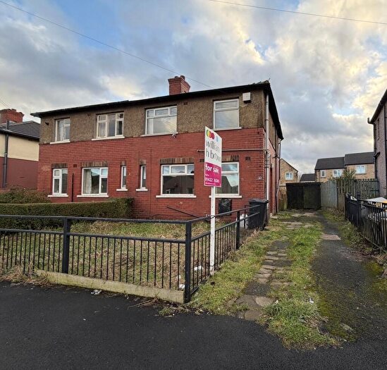 2 Bedroom Semi Detached House For Sale In Denfield Crescent, Halifax, HX3