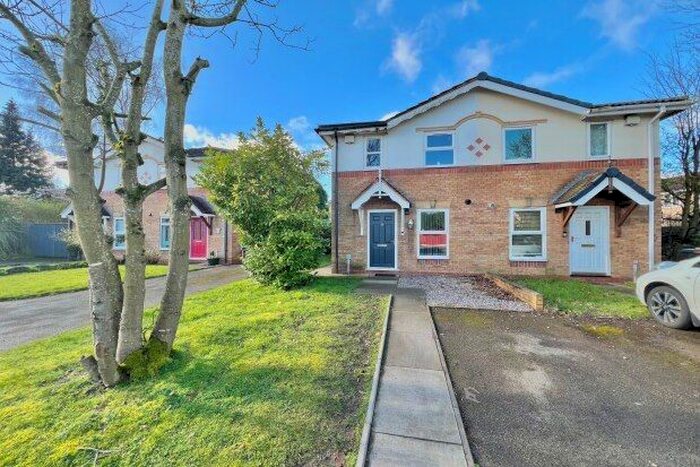 2 Bedroom Semi-Detached House To Rent In Wareham Close, Walsall, WS3