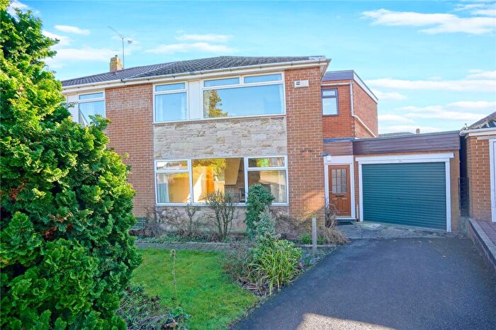 4 Bedroom Semi-Detached House For Sale In Melrose Grove, Rotherham, South Yorkshire, S60