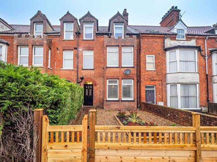 5 Bedroom Terraced House For Sale In Holway Road, Sheringham, NR26