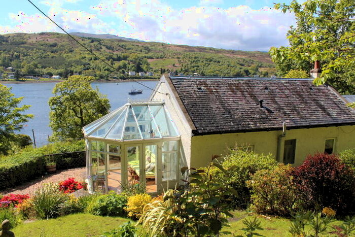 3 Bedroom Detached Bungalow For Sale In Sold – Treetops, Main Street, Garelochhead., G84