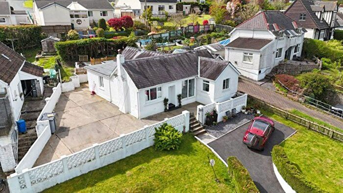 4 Bedroom Detached Bungalow For Sale In Penymorfa Lane, Llangunnor, Carmarthen, SA31