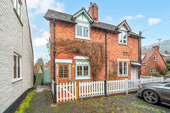 3 Bedroom Semi Detached House For Sale In The Village, Abberley, WR6