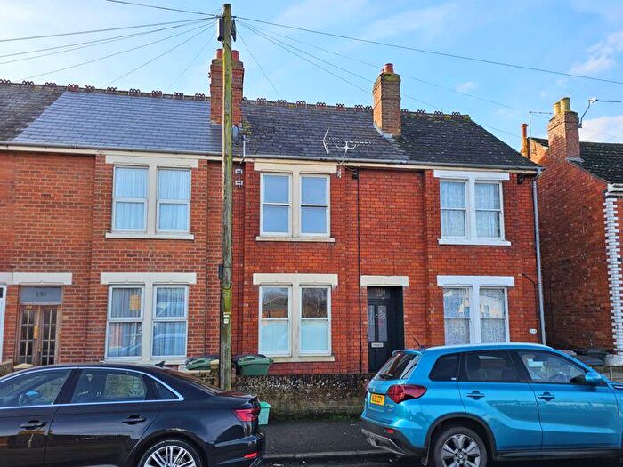 2 Bedroom Terraced House To Rent In Linden Road, Gloucester, GL1
