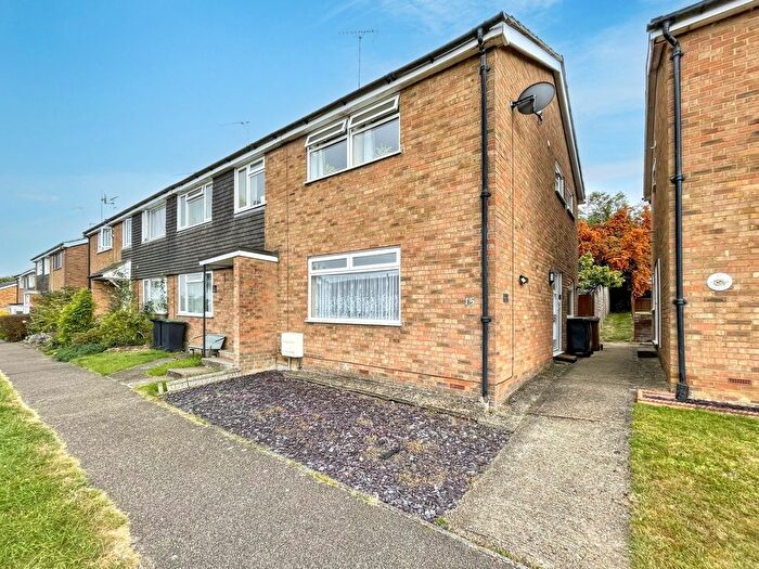 3 Bedroom Terraced House For Sale In Wayside Close, Stowmarket, IP14