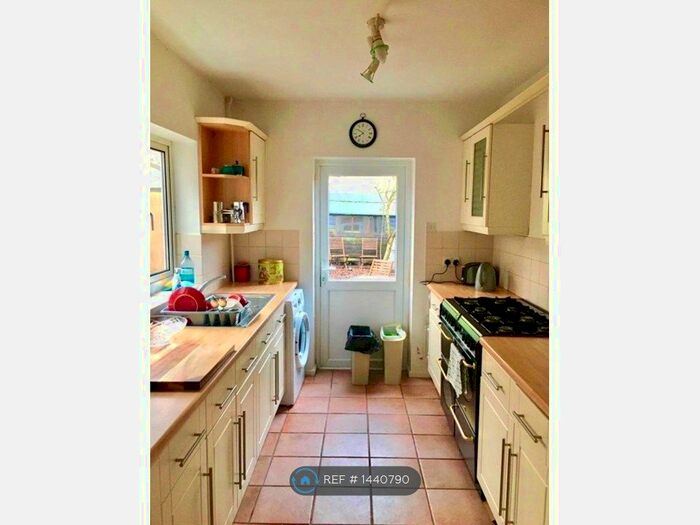 2 Bedroom Terraced House To Rent In Dalton Square, Cambridge, CB4