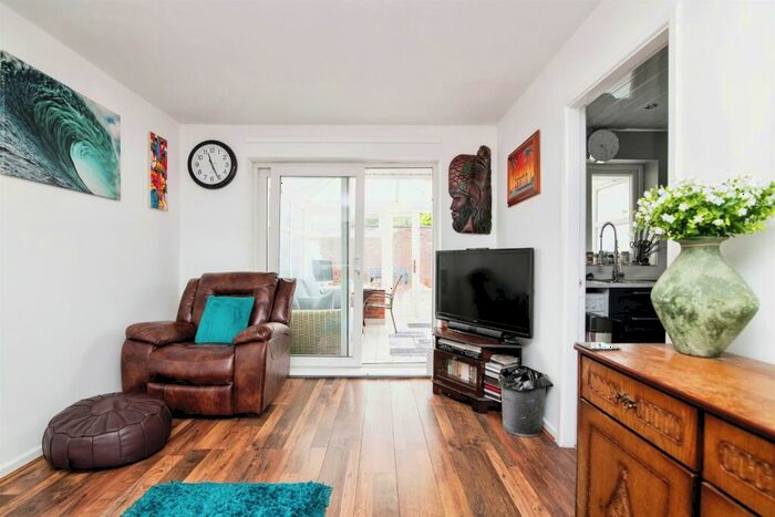 2 Bedroom Detached Bungalow For Sale In Cooper Street, West Bromwich, B70