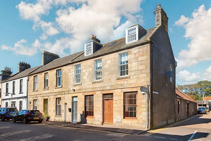 3 Bedroom Flat For Sale In Main Street, Colinsburgh, KY9