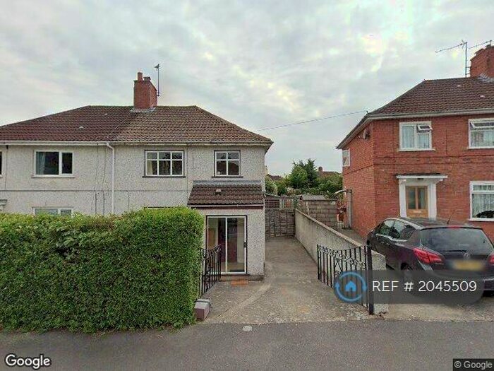 3 Bedroom Semi-Detached House To Rent In Kendal Road, Horfield, Bristol, BS7