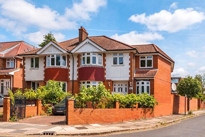 6 Bedroom Semi-detached House For Sale In Friars Place Lane, Acton, London, W3