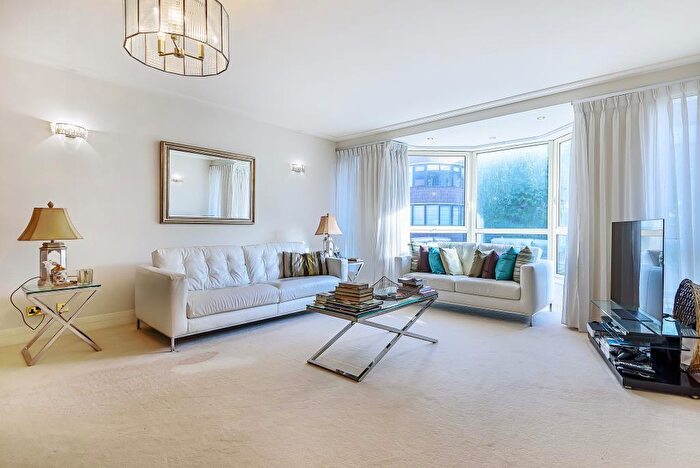 3 Bedroom Apartment To Rent In Queens Terrace, St John`s Wood, NW8