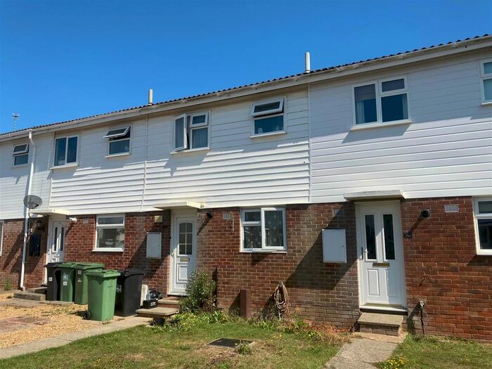 2 Bedroom Terraced House To Rent In Bridgemere Road, Eastbourne, BN22