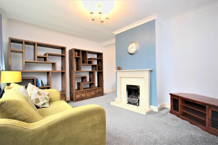 3 Bedroom End Of Terrace House To Rent In Flint Grove, Manchester, M44