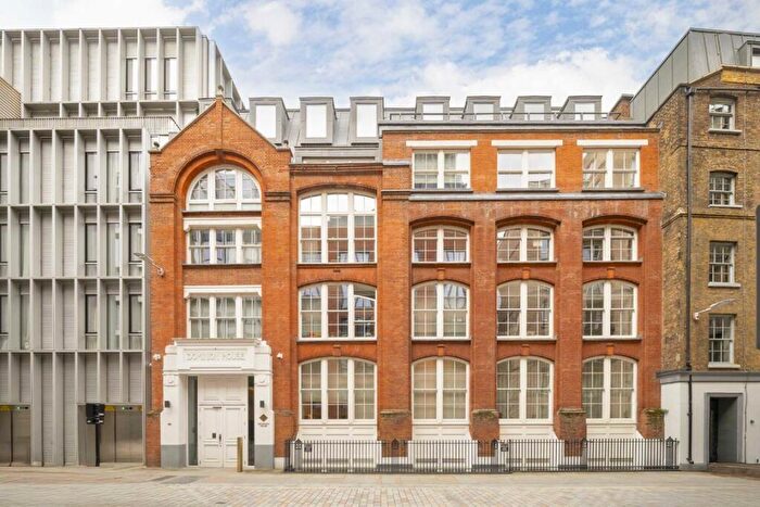2 Bedroom Flat For Sale In Bartholomew Close, Dominion House, EC1A