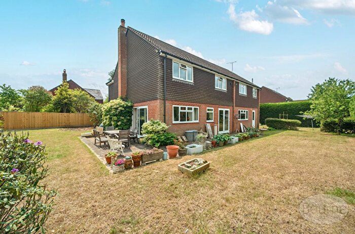 5 Bedroom Detached House For Sale In Churchfields, Kingsley, Hampshire, GU35