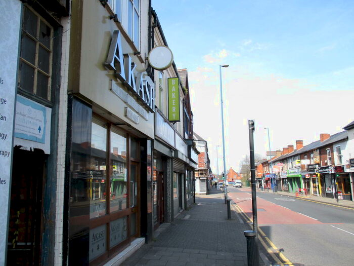 3 Bedroom Flat To Rent In Pershore Road, Stirchley, Birmingham, B30