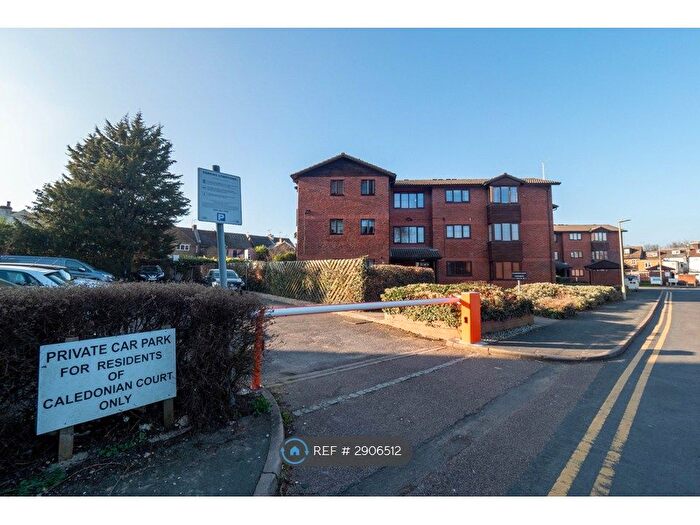 1 Bedroom Flat To Rent In West Street, Watford, WD17