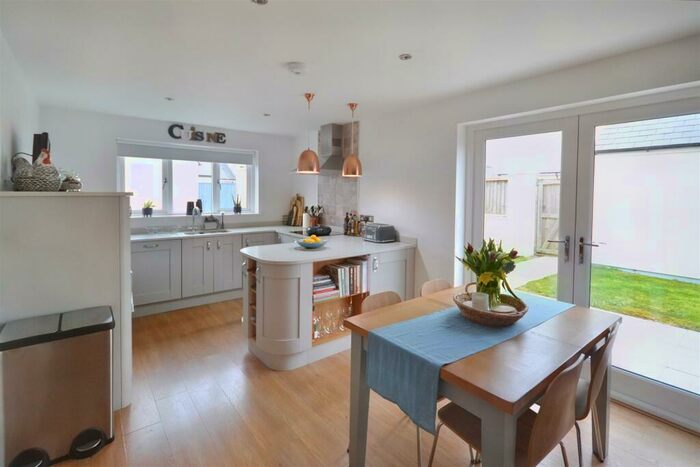 4 Bedroom Link Detached House For Sale In Triplestone Close, Herbrandston, Milford Haven, SA73