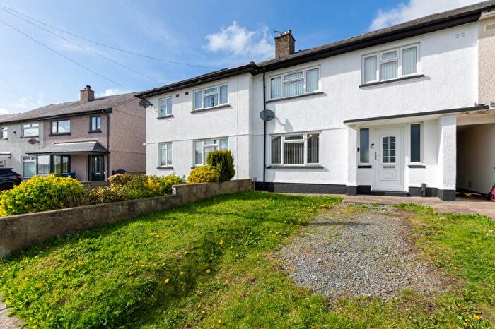 3 Bedroom Terraced House For Sale In Cae Mur, Caernarfon, Gwynedd, LL55