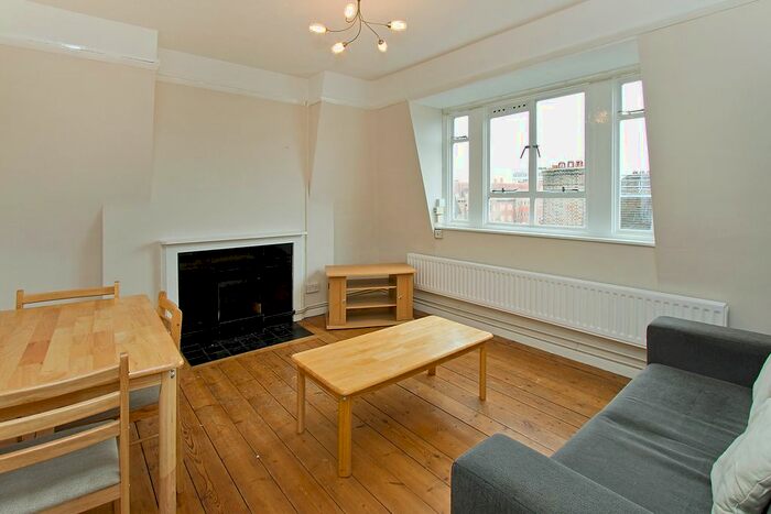 2 Bedroom Flat To Rent In Fairfield Drive, London, SW18