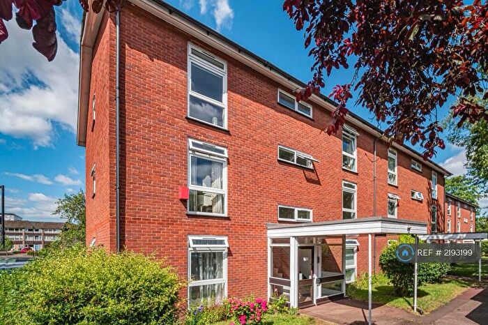1 Bedroom Flat To Rent In Dulwich Wood Avenue, London, SE19