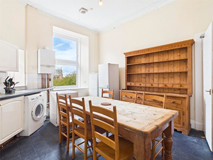 6 Bedroom Apartment To Rent In Coates Place, West End, Edinburgh, EH3