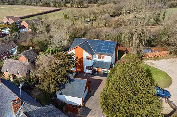 4 Bedroom Detached House For Sale In Little London, Andover, SP11