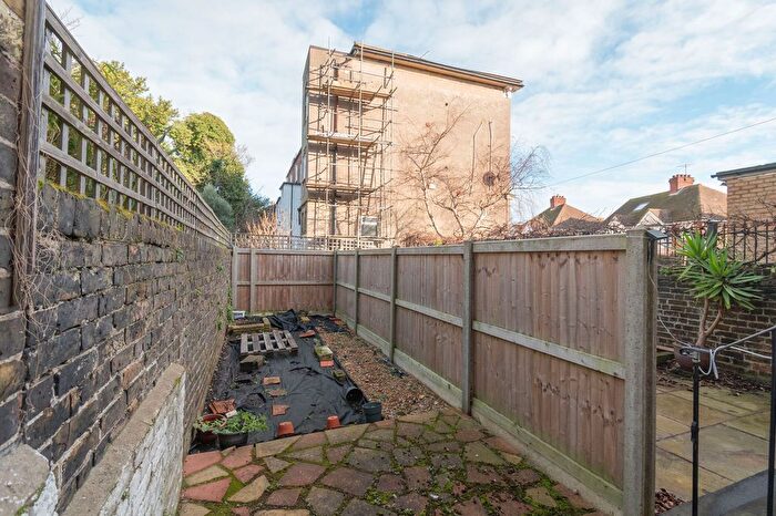 1 Bedroom Flat For Sale In Marlborough Road, Ramsgate, CT11