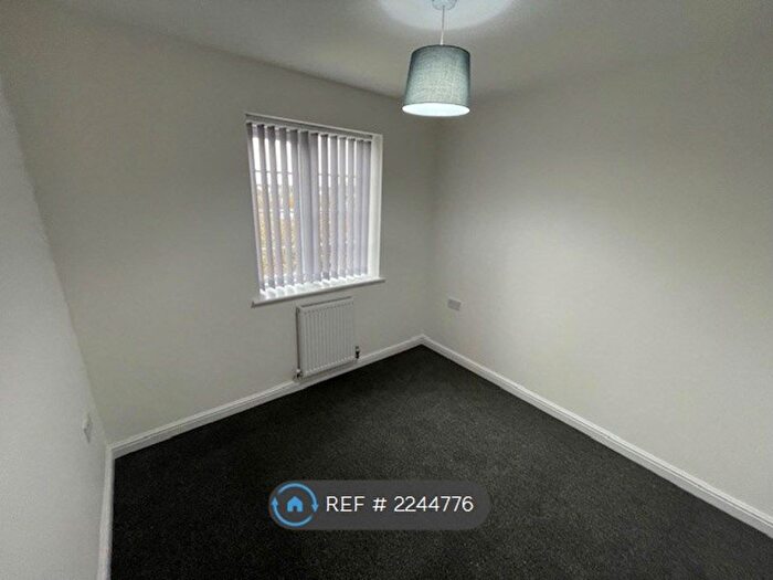 4 Bedroom Terraced House To Rent In Patrick Street Mews, Grimsby, DN32