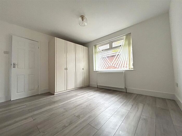 2 Bedroom Detached Bungalow To Rent In Jameson Road, Clacton-On-Sea, CO15