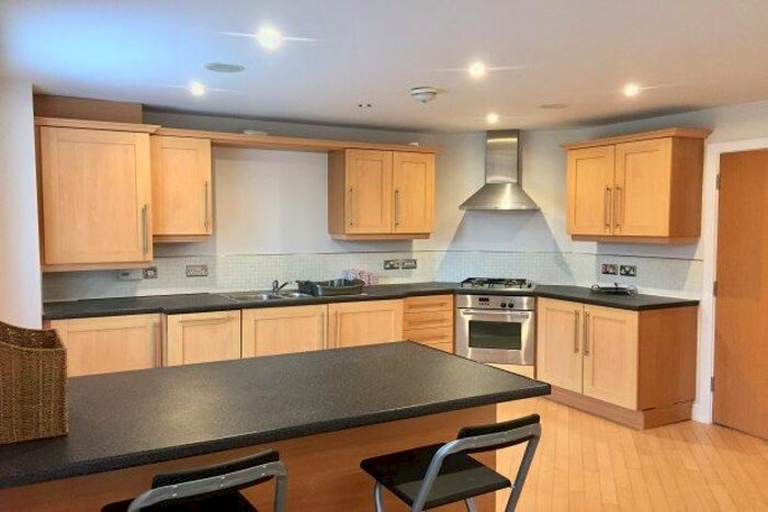 2 Bedroom Flat To Rent In Beech House, Altrincham, WA15