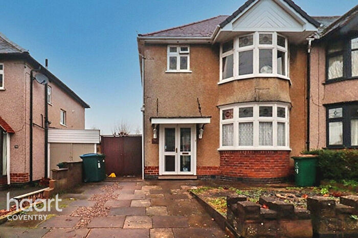 3 Bedroom Semi Detached House For Sale In Rochester Road, Coventry, CV5