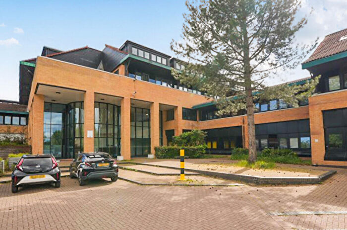 1 Bedroom Apartment For Sale In Whitchurch Lane, Bristol, Somerset, BS14