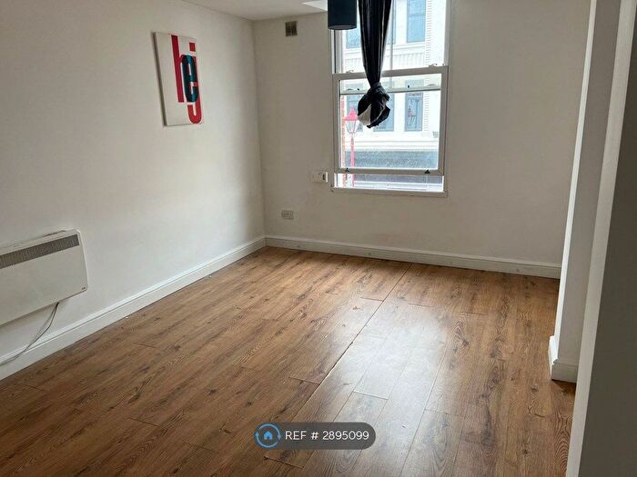 1 Bedroom Flat To Rent In Bath Street, Ilkeston, DE7